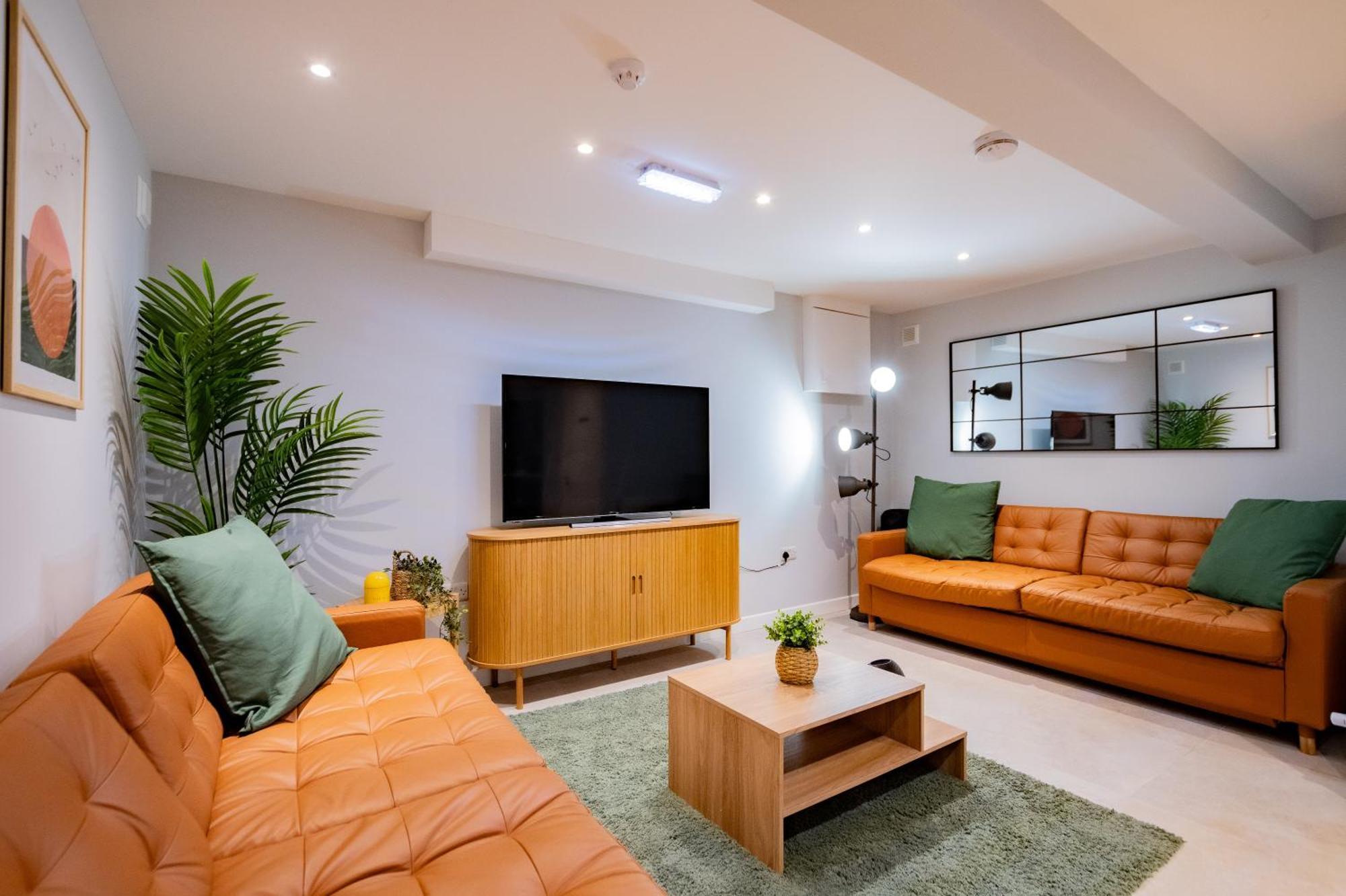 Villa The Large Group House -Sleeps 21 Dublín Exterior foto